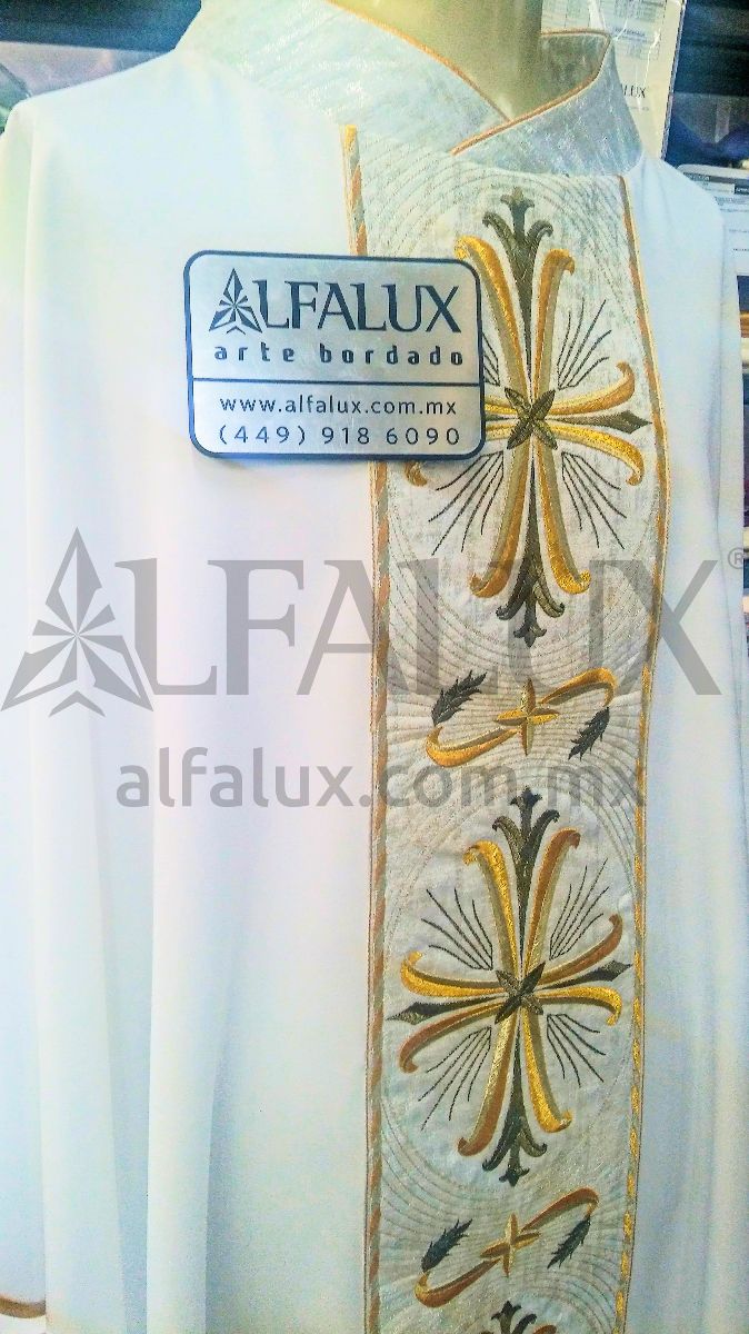 09 SAN ANTONIO BLANCO CUELLO BROCADO